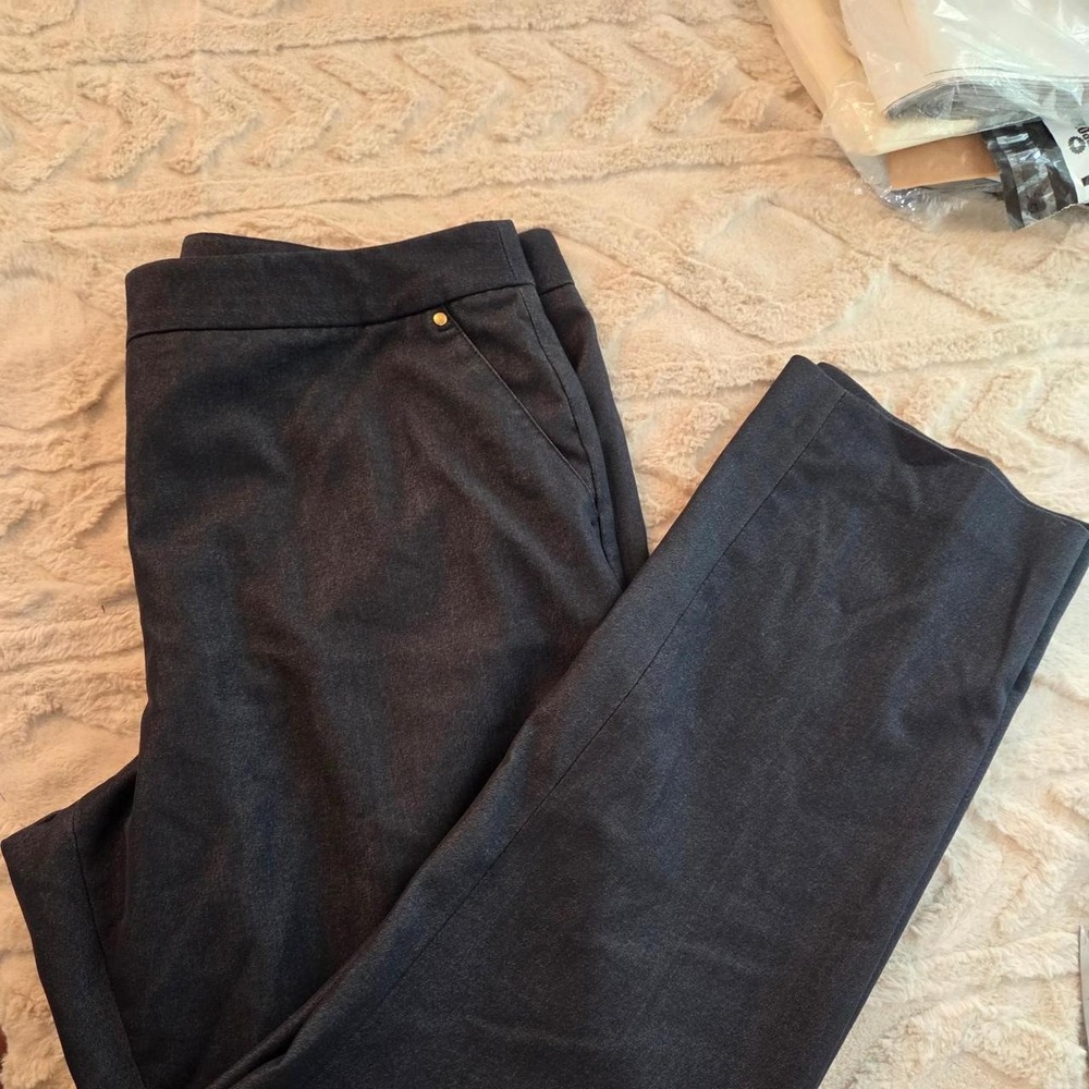 Dana Buchman black trousers,‎ Size 14 woman's pants professional workwear formal